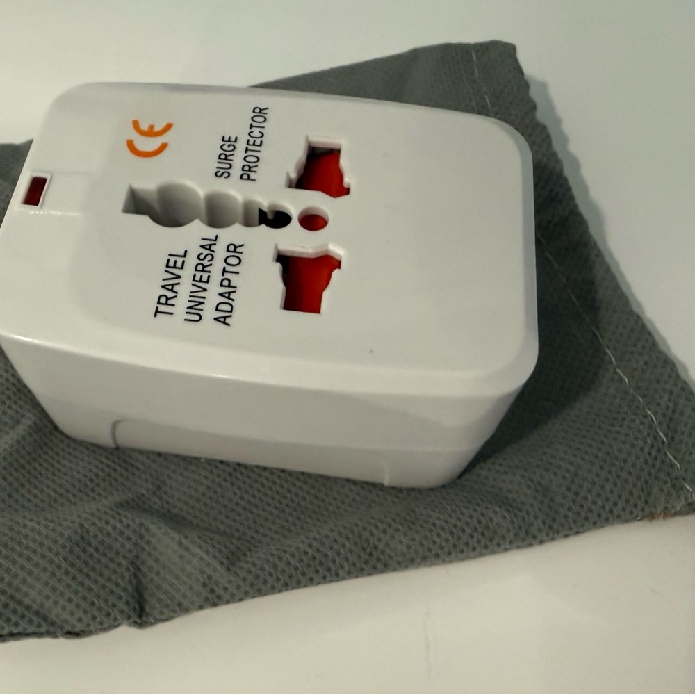 Universal White Surge Protector Adapter - Picture 3 of 4